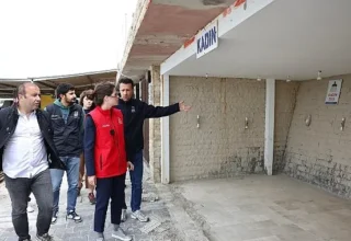 Ilıca Plajı’nda yaz hazırlıkları sürüyor