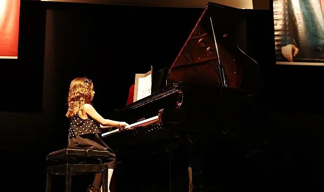 Nilüfer’de yıl sonu konserleri keman ve piyano ile başladı