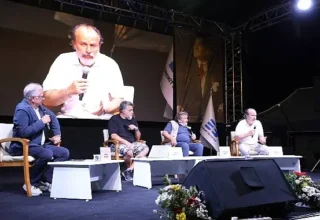 Edremit Kitap Fuarı’nda 6. Gün: Edebiyat, Sanat ve Gazeteciliğin Büyük Buluşması