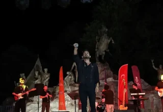 İnegöl Aydın Şahin İle Coştu