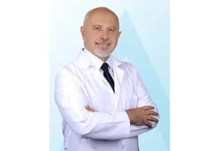 Karın ağrınızın nedeni basit de olabilir, apandisit de!