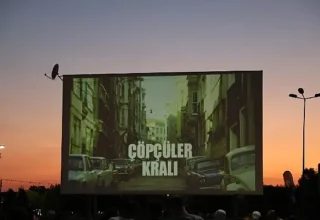 Kartepe’de Yaz Akşamları Açık Hava Sinemasıyla Renkleniyor