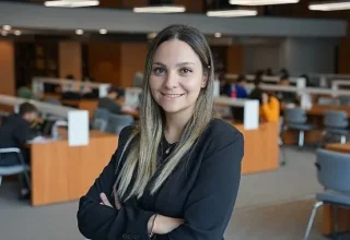 Text Neck Sendromu gençleri ve çocukları tehdit ediyor