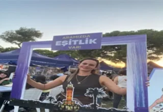 Çocuklar, gençler ve kadınlar İEF’nin tadını çıkarıyor