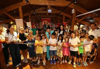 Efes Selçuk’un çocuklarından barış çizgileri