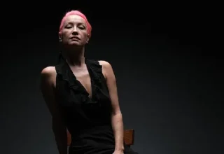 Elçin’den ilk tekli: İyileşmedim