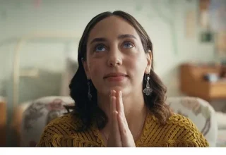 Netflix, Gupse Özay’ın Kaleminden Çıkan Platonik: Mavi Dolunay Otel’in Yeni Fragmanını Paylaştı!